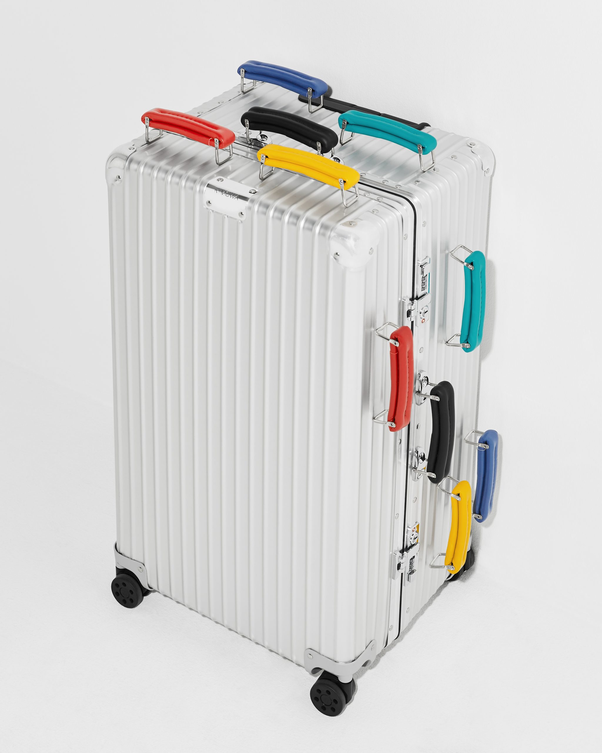 Introducing the New Essential Colours, RIMOWA