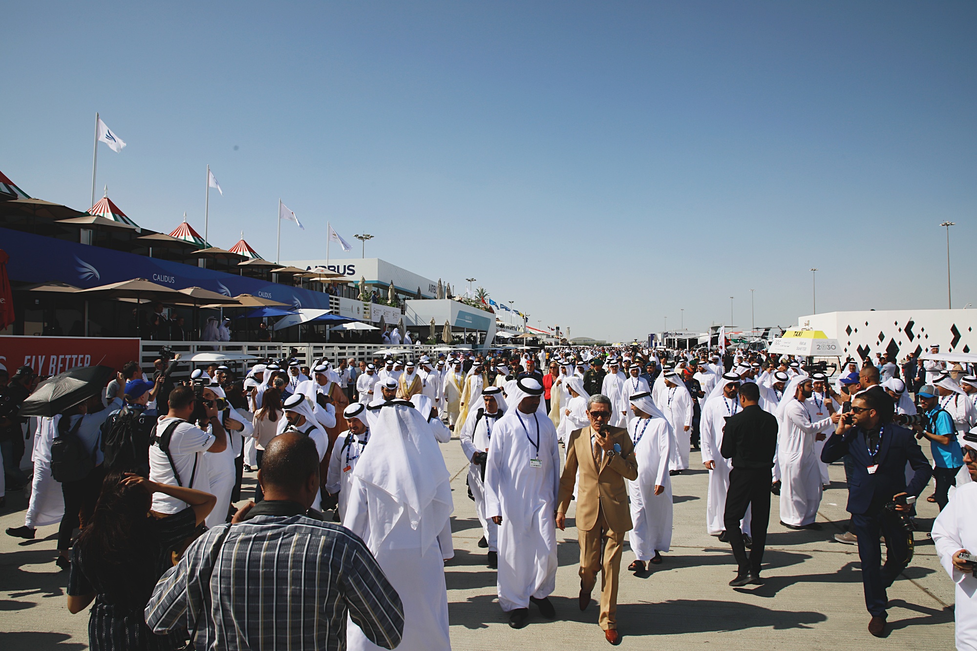 DUBAI AIR SHOW Altitudes